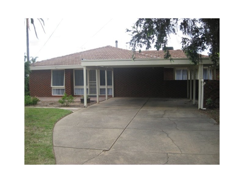 2 Oleander Crescent, Wagga Wagga NSW 2650