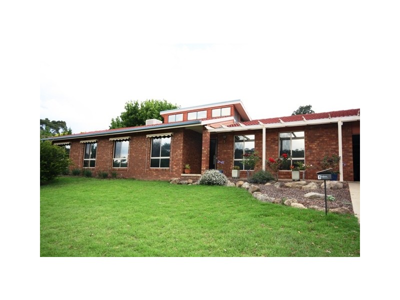 1 Emu Place, Wagga Wagga NSW 2650