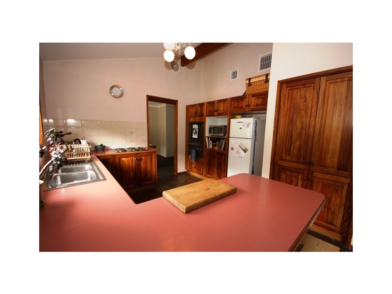1 Emu Place, Wagga Wagga NSW 2650