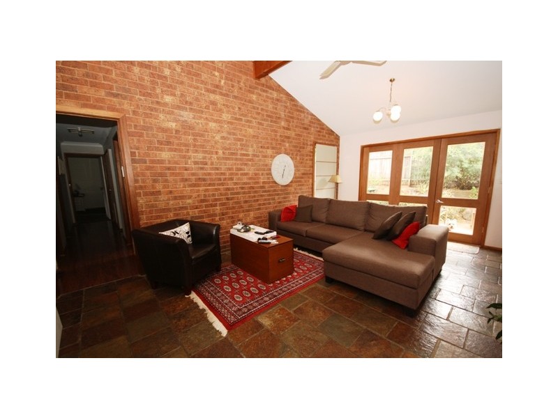 1 Emu Place, Wagga Wagga NSW 2650