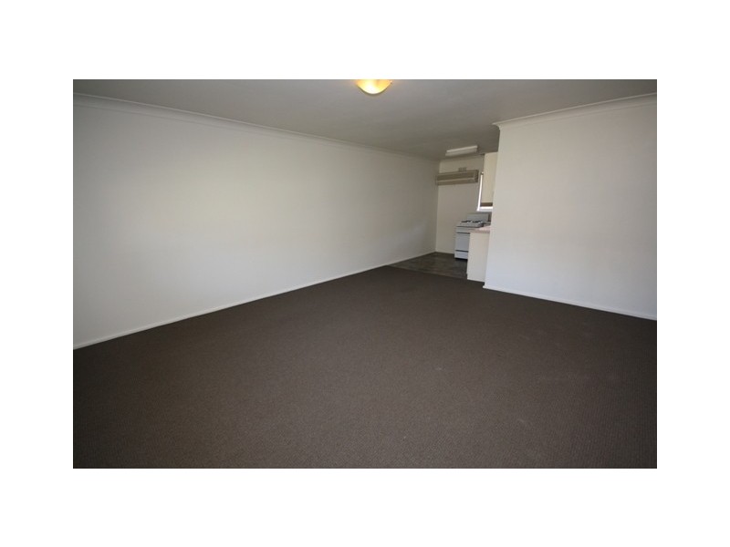 5/8 Higgins Avenue, Wagga Wagga NSW 2650