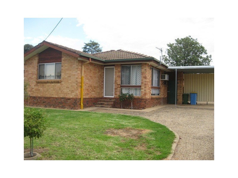 1/6 Veale Street, Wagga Wagga NSW 2650