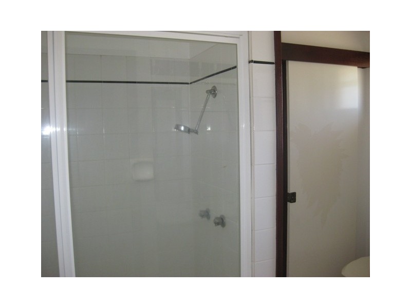 42 Crawford Street, Wagga Wagga NSW 2650