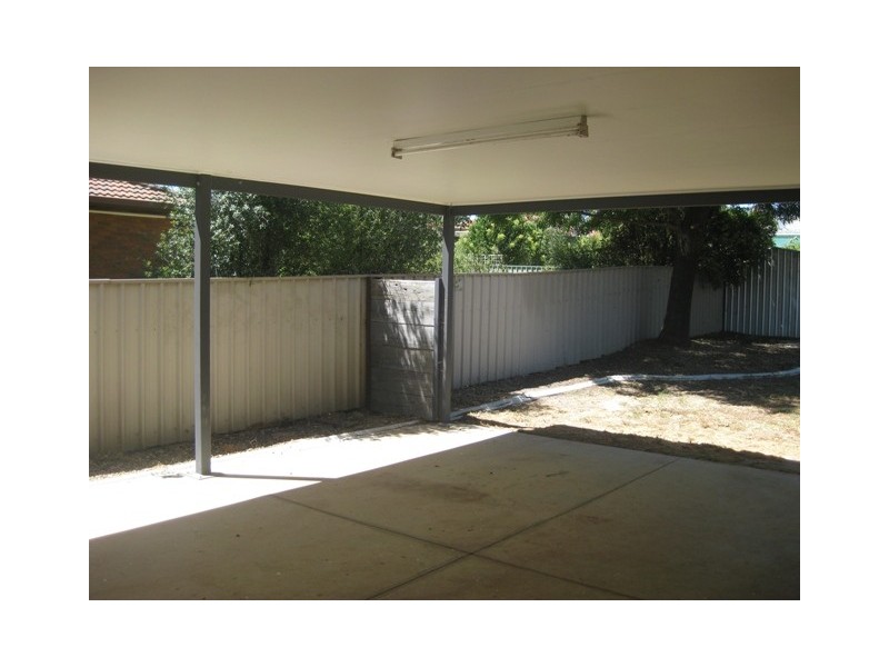 42 Crawford Street, Wagga Wagga NSW 2650