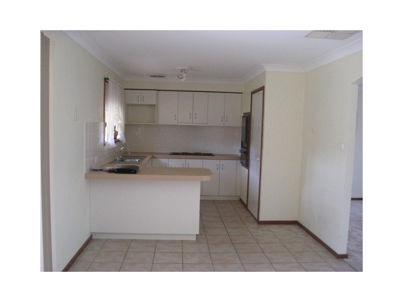 97 Dalman Parkway, Wagga Wagga NSW 2650