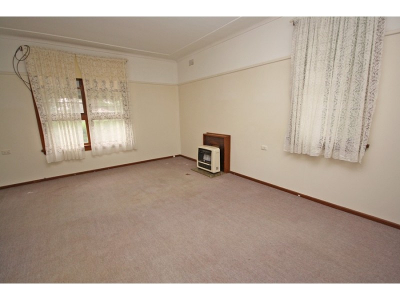 35 Castlereagh Street, Wagga Wagga NSW 2650