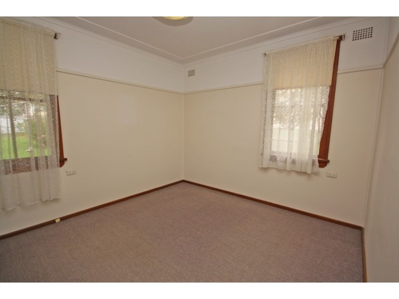 35 Castlereagh Street, Wagga Wagga NSW 2650