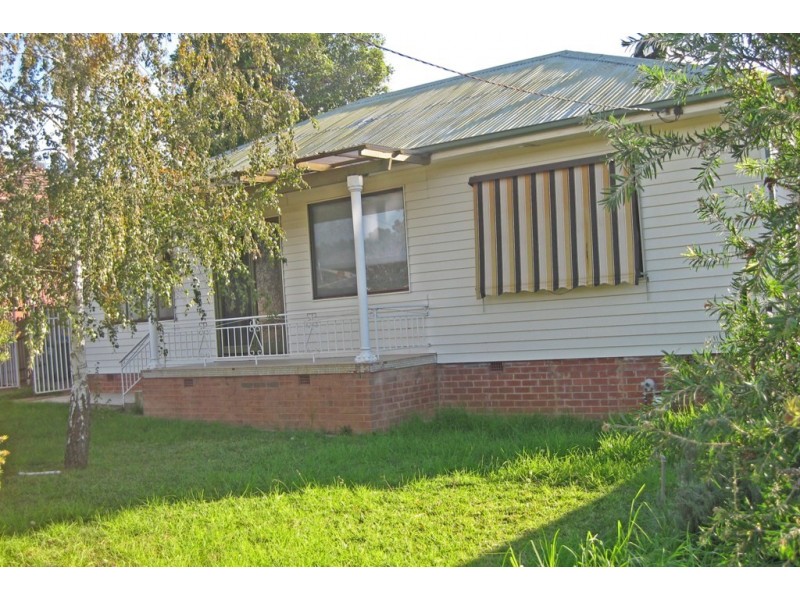 8 Rudd Street, Wagga Wagga NSW 2650