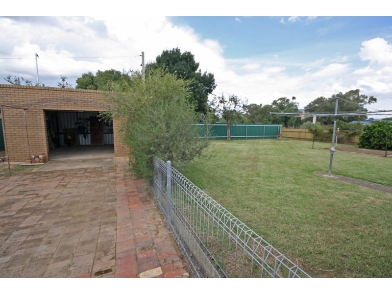 15 John Street, The Rock NSW 2655
