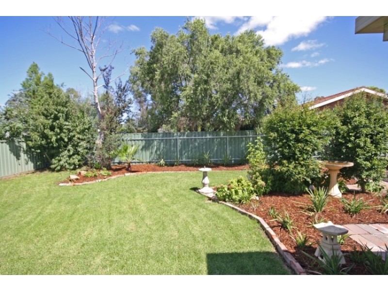 10 Karoom Drive, Wagga Wagga NSW 2650