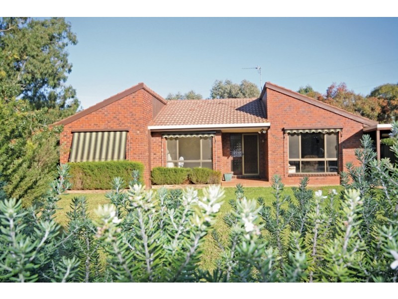5 Casey Place, Wagga Wagga NSW 2650