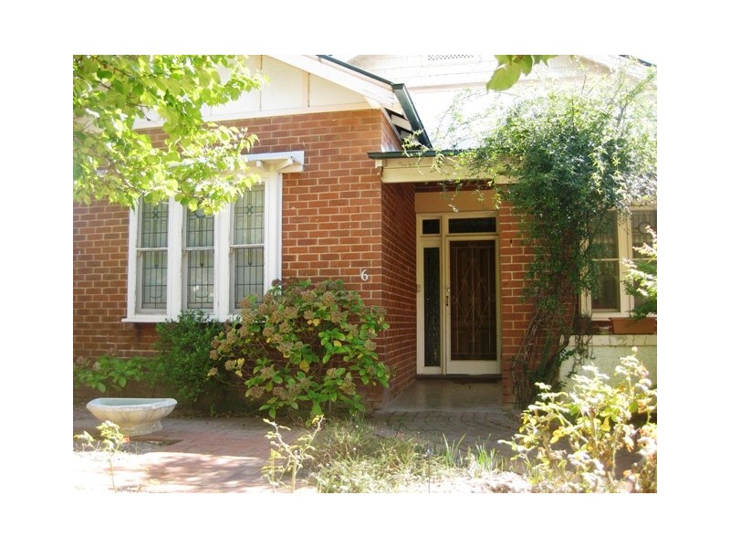 6 Donnelly Avenue, Wagga Wagga NSW 2650