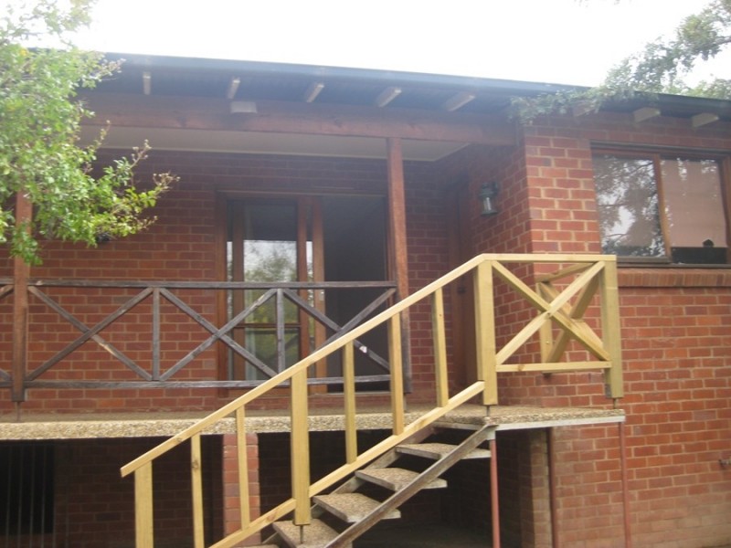 6 Donnelly Avenue, Wagga Wagga NSW 2650