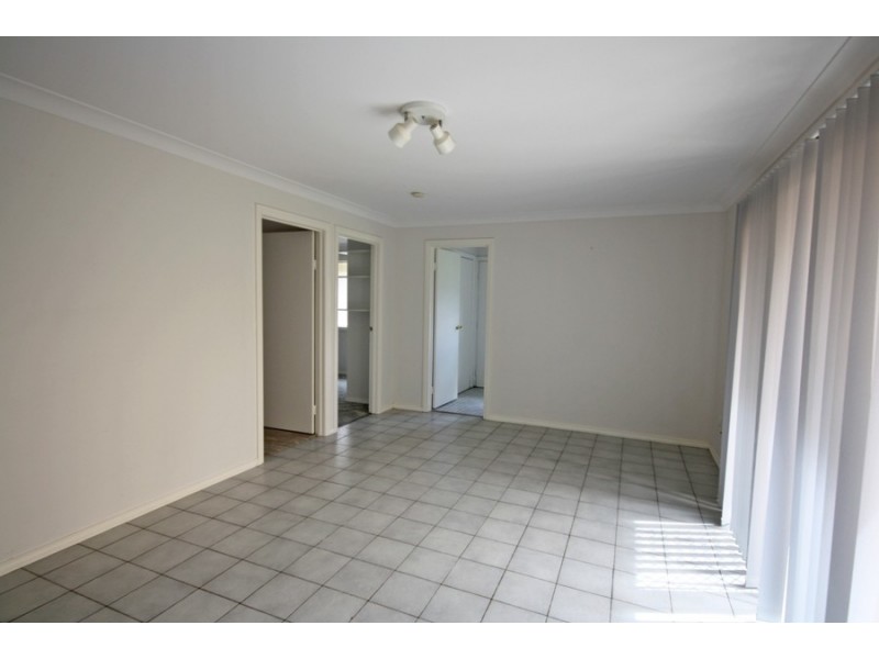 107 Balleroo Crescent, Wagga Wagga NSW 2650