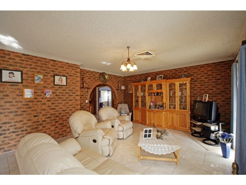 21 Goborra Street, Wagga Wagga NSW 2650