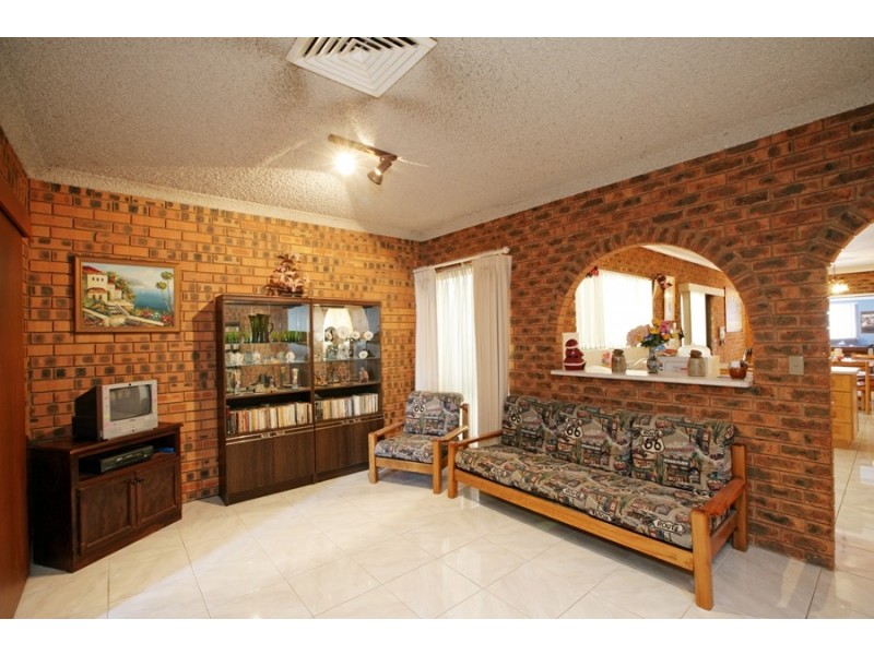 21 Goborra Street, Wagga Wagga NSW 2650