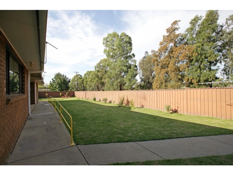 21 Goborra Street, Wagga Wagga NSW 2650