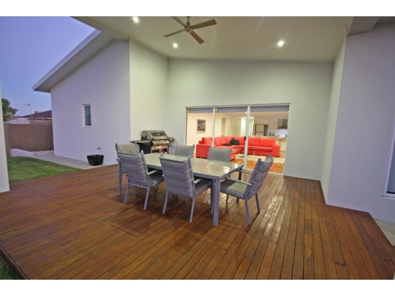 10 Mima Street, Wagga Wagga NSW 2650
