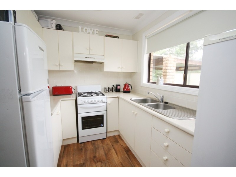58 Jasmin Crescent, Lake Albert NSW 2650