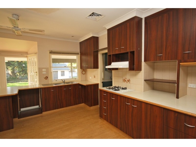 3 John Street, Wagga Wagga NSW 2650