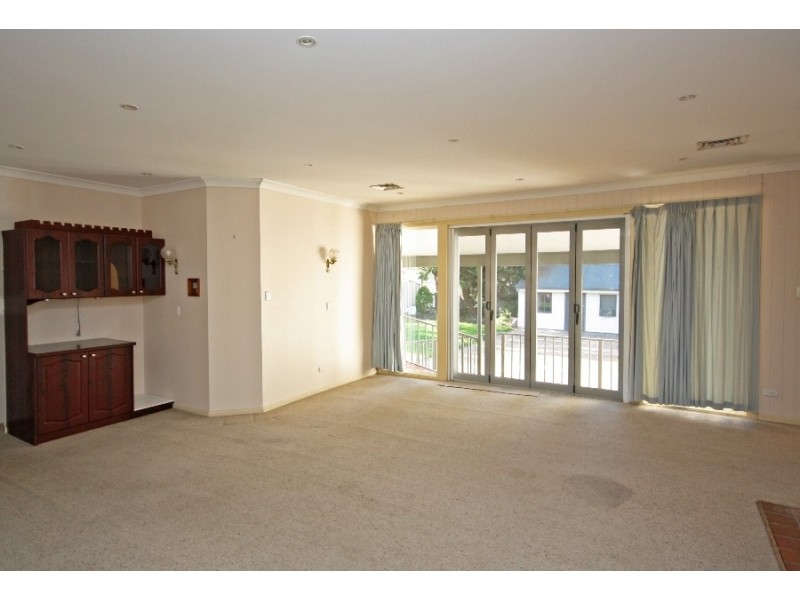 3 John Street, Wagga Wagga NSW 2650