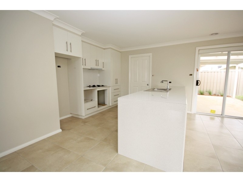 1/14 Willang Street, Wagga Wagga NSW 2650