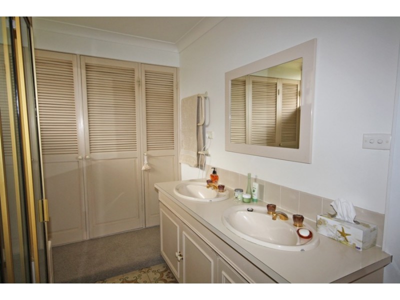 17 Stanley Street, Wagga Wagga NSW 2650