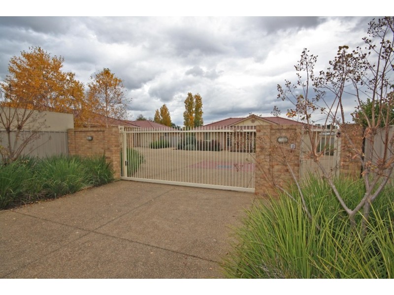 2/9 Inglis Street, Wagga Wagga NSW 2650