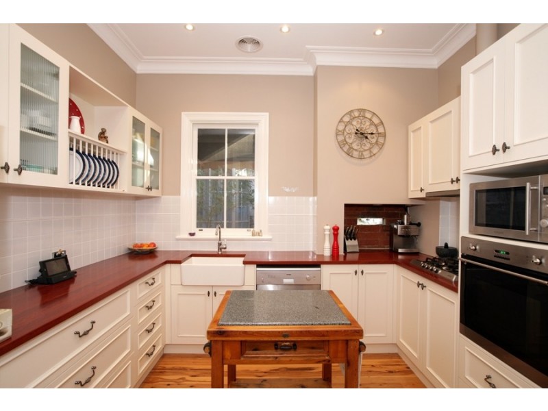 22 Albury Street, Wagga Wagga NSW 2650