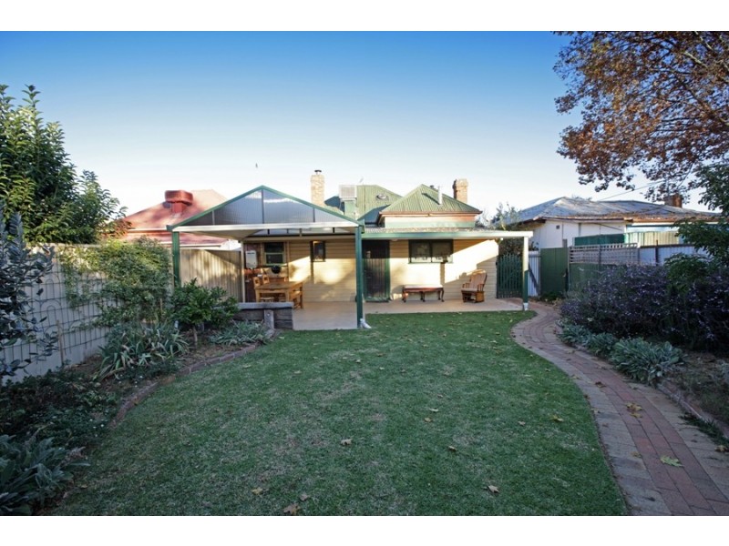 22 Albury Street, Wagga Wagga NSW 2650