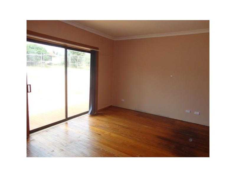 6 Cameron Street, Wagga Wagga NSW 2650