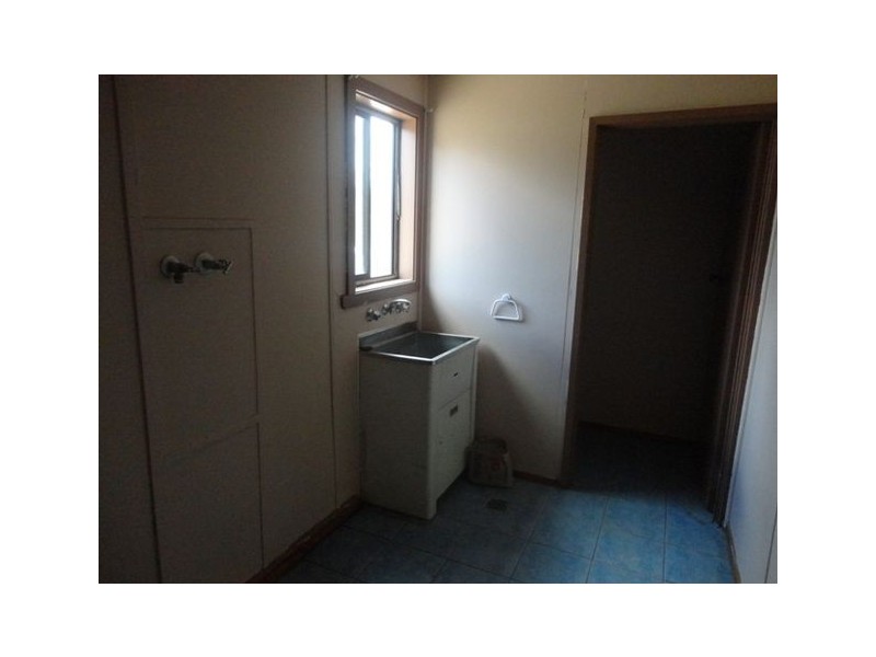 6 Cameron Street, Wagga Wagga NSW 2650