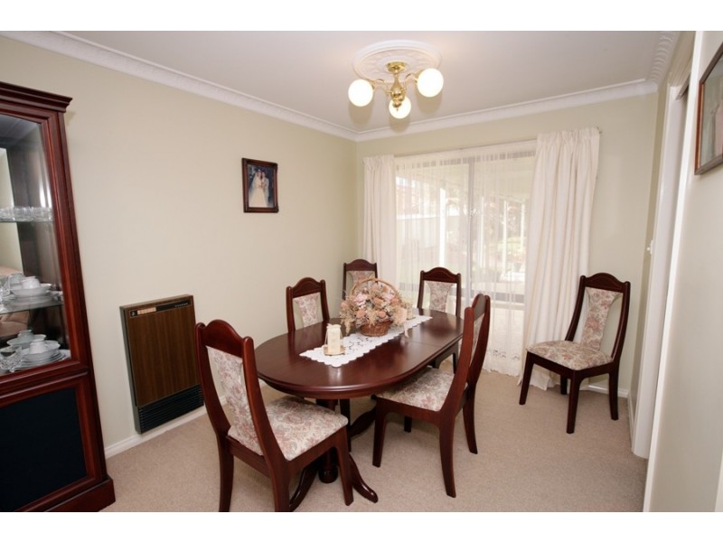 76 Maple Road, Wagga Wagga NSW 2650