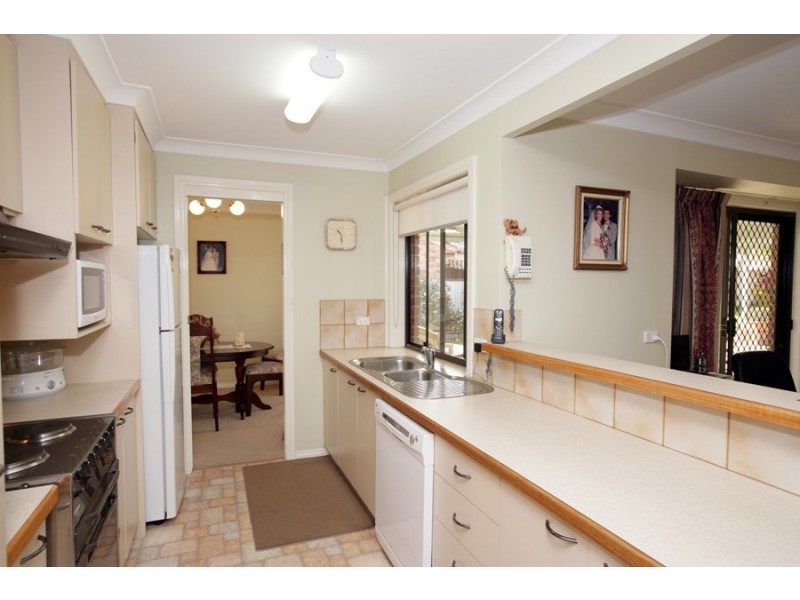 76 Maple Road, Wagga Wagga NSW 2650