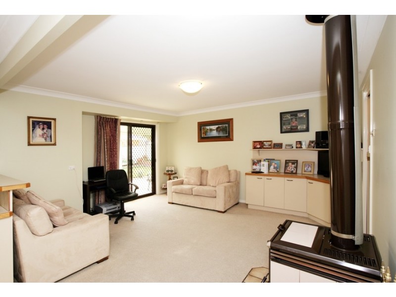 76 Maple Road, Wagga Wagga NSW 2650