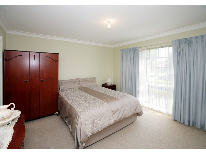 76 Maple Road, Wagga Wagga NSW 2650