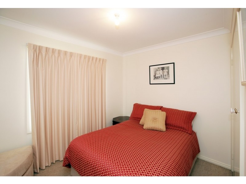76 Maple Road, Wagga Wagga NSW 2650