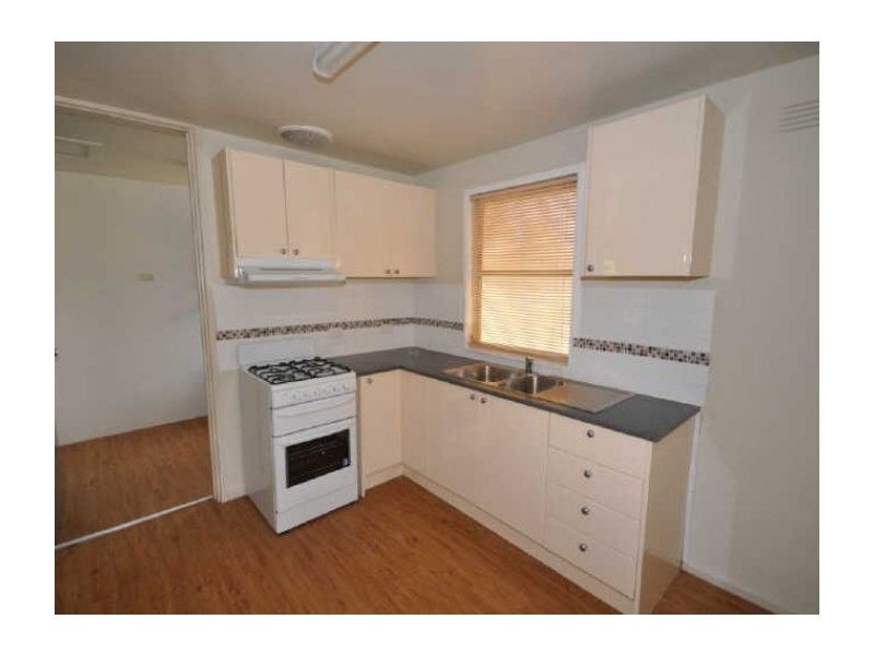 42 Adams Street, Wagga Wagga NSW 2650