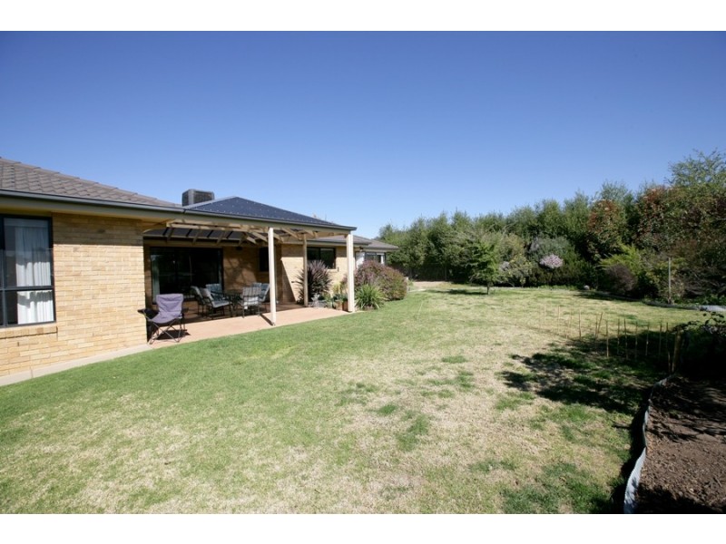59 Peppermint Drive, Wagga Wagga NSW 2650