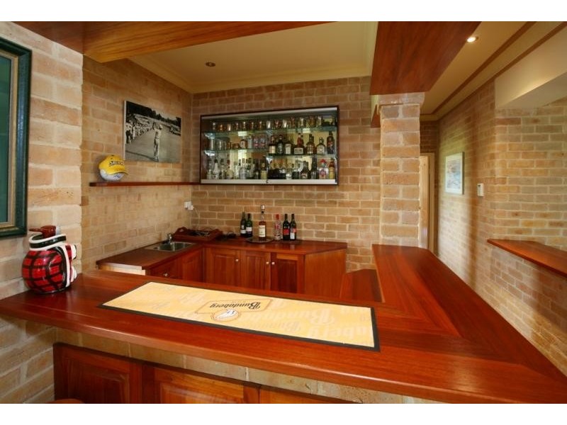 15 Tallowood Crescent, Lake Albert NSW 2650