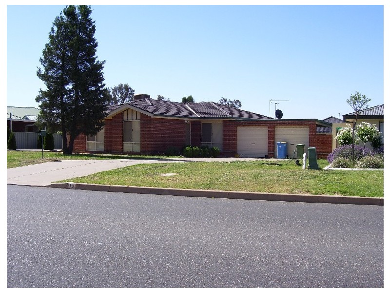 19 Yentoo Drive, Wagga Wagga NSW 2650