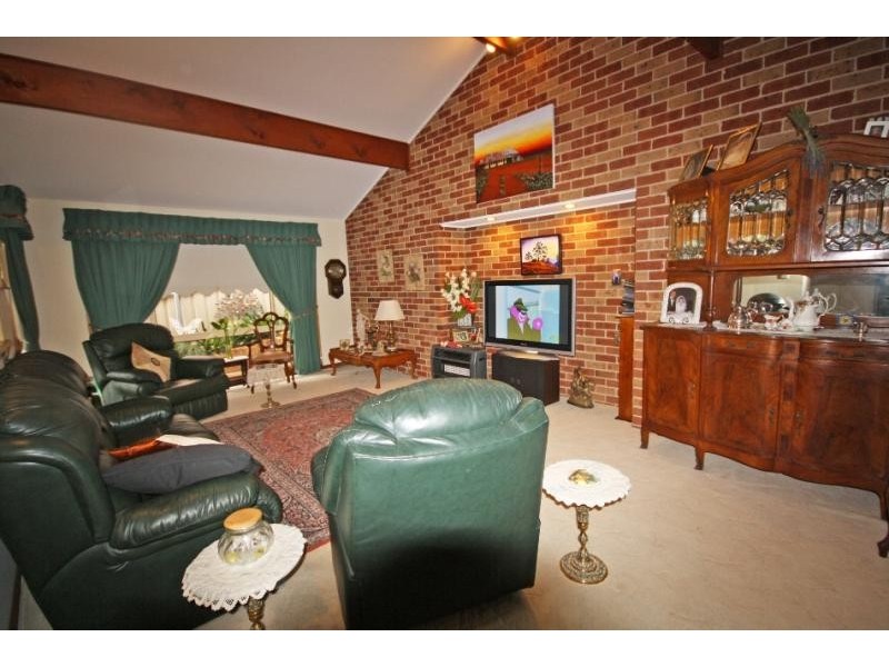 34 Allambie Way, Wagga Wagga NSW 2650