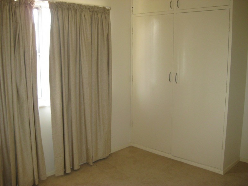 166 Fernleigh Road, Wagga Wagga NSW 2650