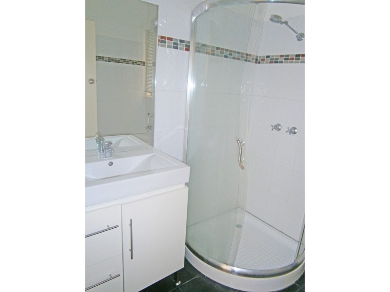 166 Fernleigh Road, Wagga Wagga NSW 2650