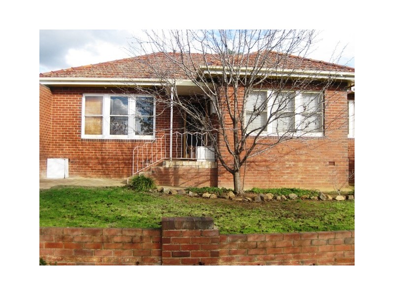 24 Heydon Avenue, Wagga Wagga NSW 2650