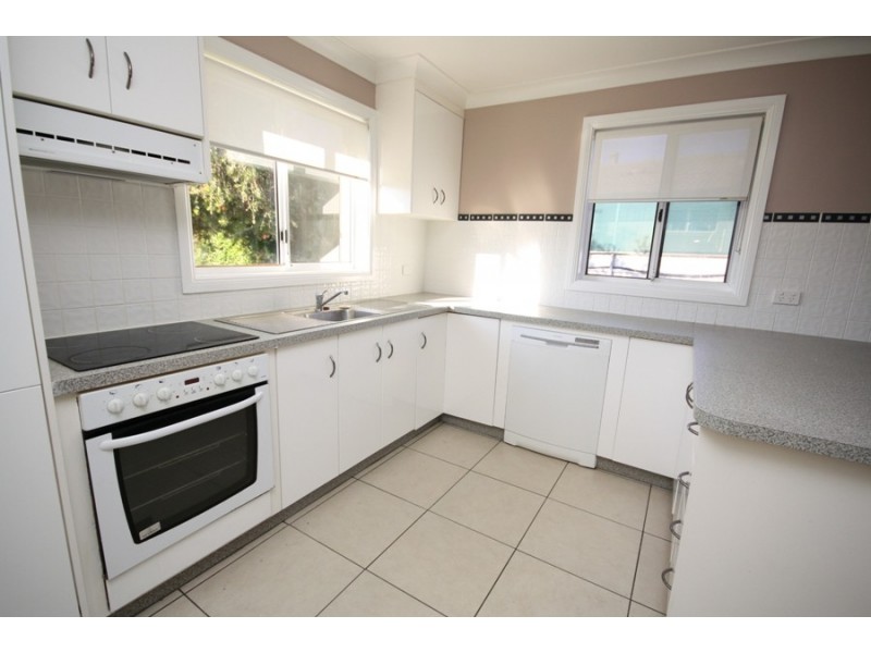 3 Eaton Street, Wagga Wagga NSW 2650