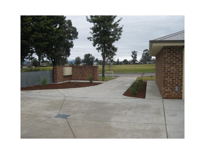 1/15 The Boulevarde, Wagga Wagga NSW 2650