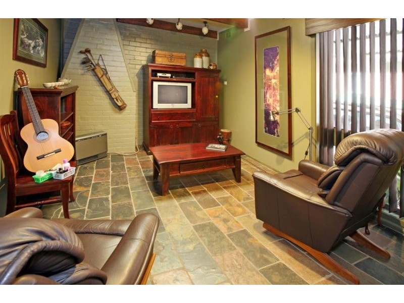 7 Inverary Street, Wagga Wagga NSW 2650