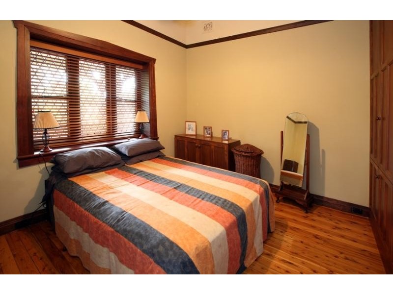 7 Inverary Street, Wagga Wagga NSW 2650