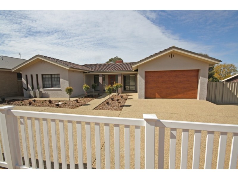 4/64 Stanley Street, Wagga Wagga NSW 2650